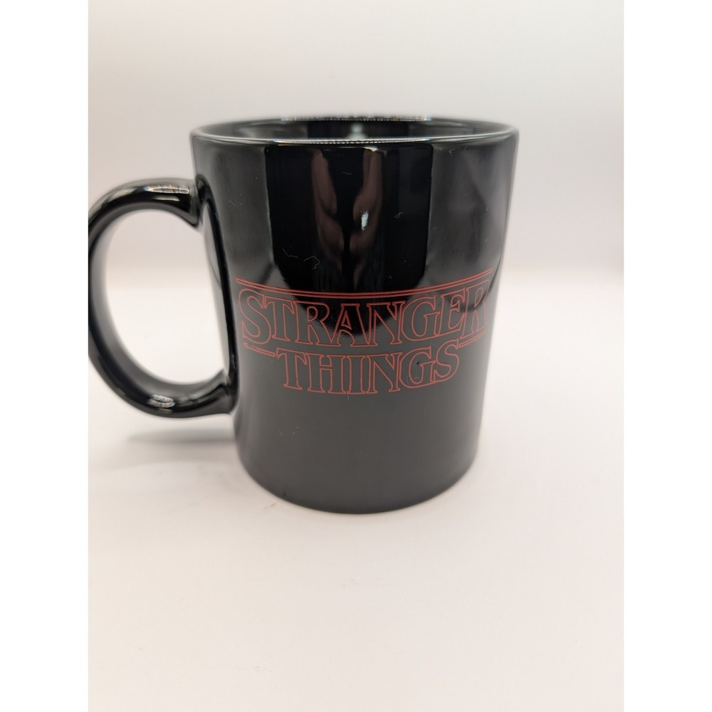 Stranger Things Netflix Lg. Handle Coffee/Tea Mug Ceramic "Friends Don't Lie"
